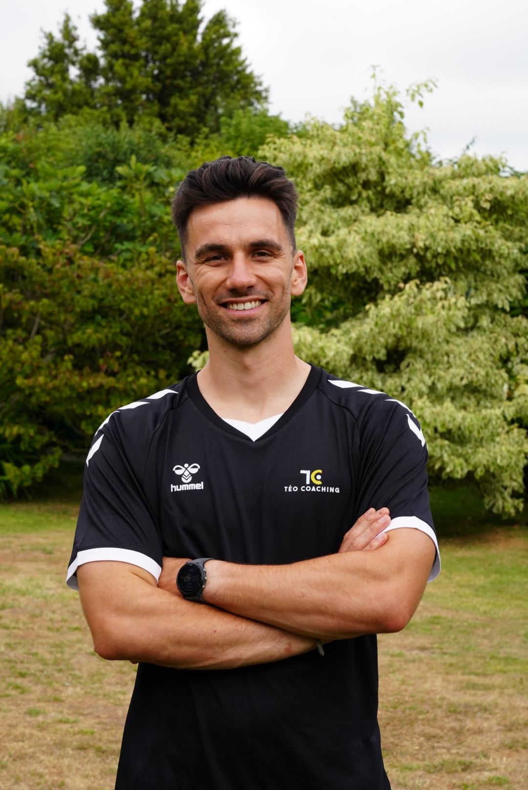 Téo, coach sportif à Gratot